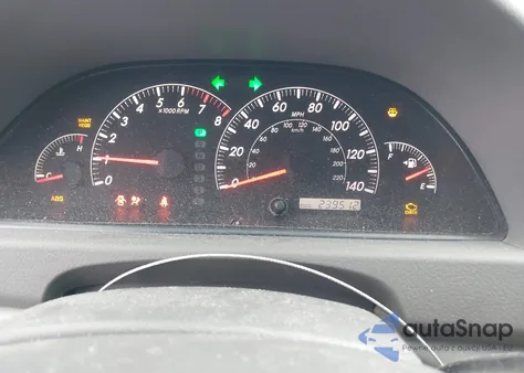 2006 Toyota Camry Le z USA, uszkodzony, nr VIN 4T1BE32K86U139137